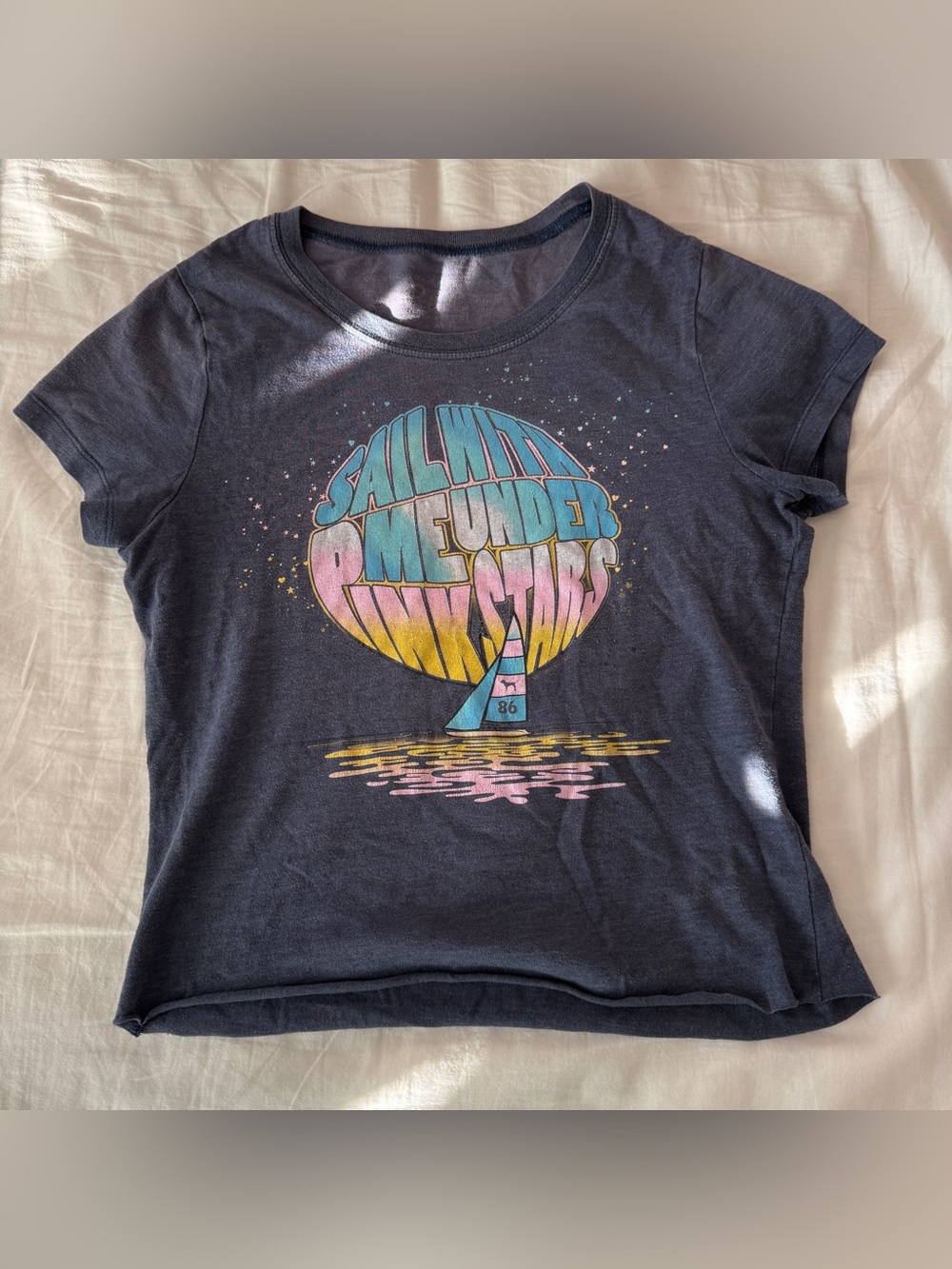 PINK 2007 Sail Under Pink Stars Graphic T-Shirt